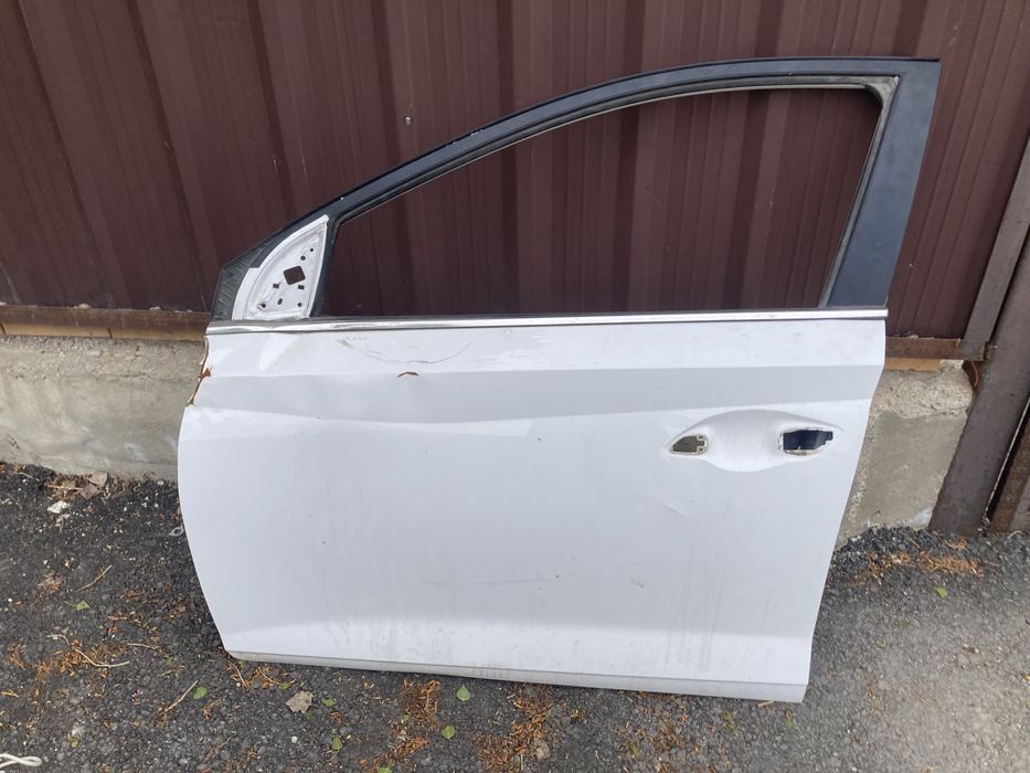Дверь Хендай Элантра elantra 24 год