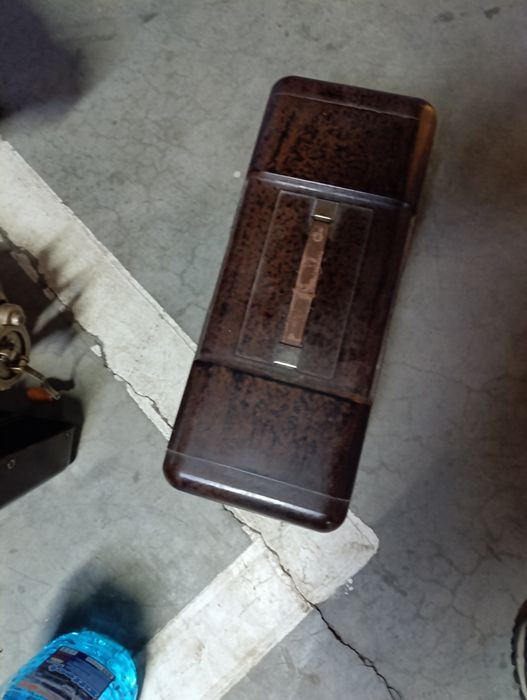 Продам швейную машинку