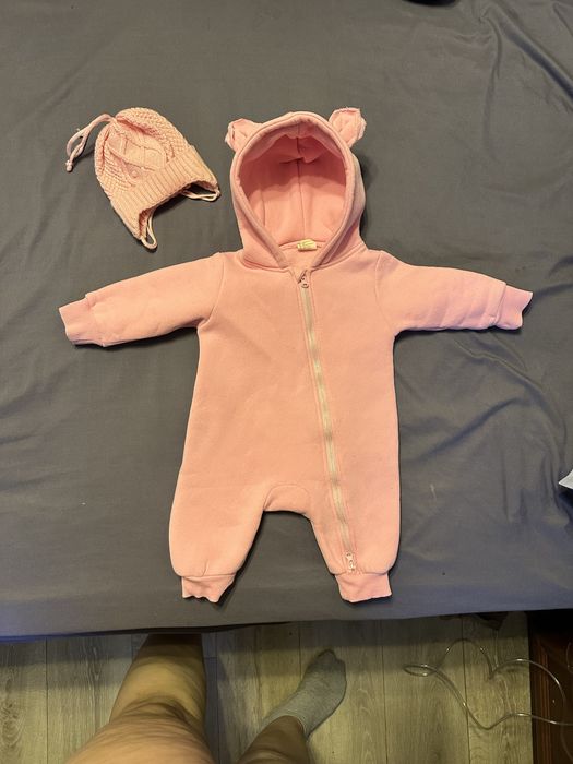 Два пакета вещей на девочку от 0 до 9 мес