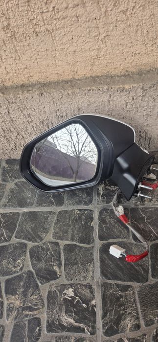 Боковые левые зеркала камри 70