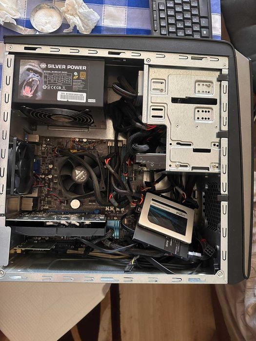 Настолен компютър ASUS Essentio – Intel Core i7 / Gigabyte GT 1030 2GB / Crucial SSD / Wi-Fi