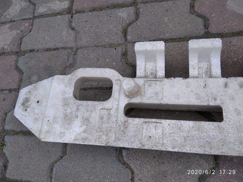 Наполнитель бампера Subaru Tribeca 2006