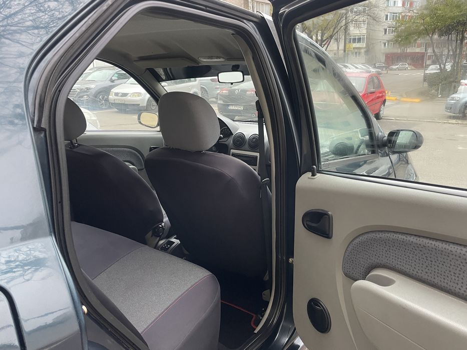 Vând Dacia Logan 1.6 MPI  Full Optiuni