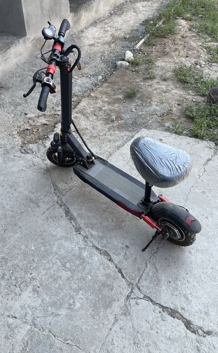 Elektroni sukuter holati yangi