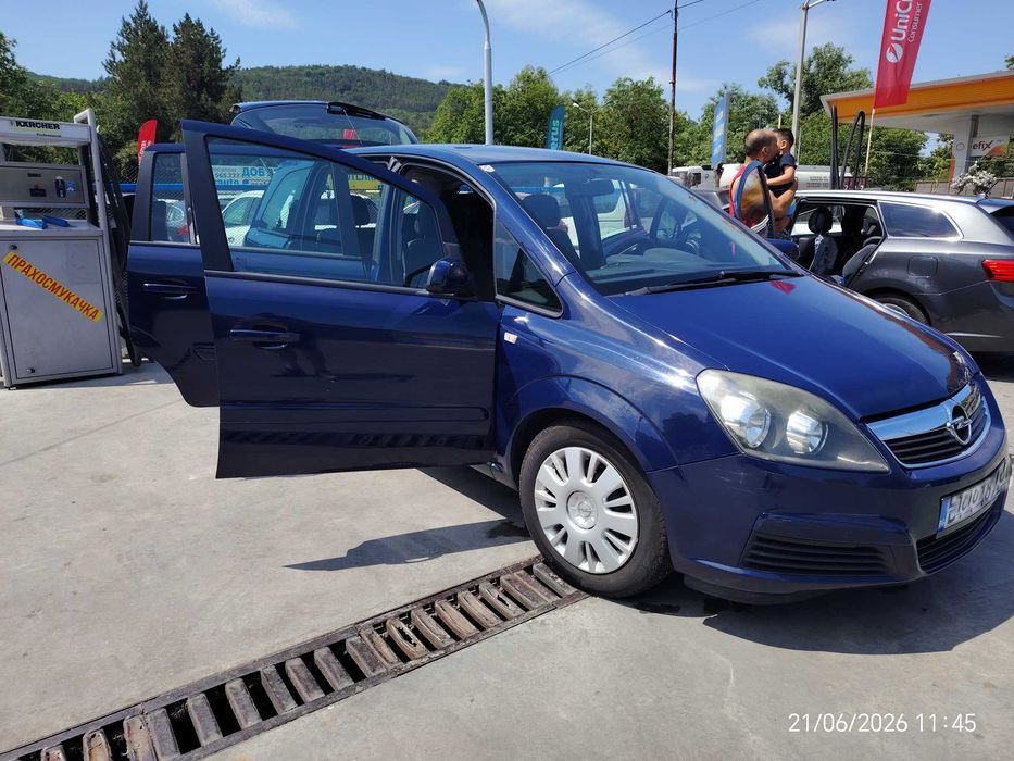 Opel Zafira B, 7 местна, 2007 година