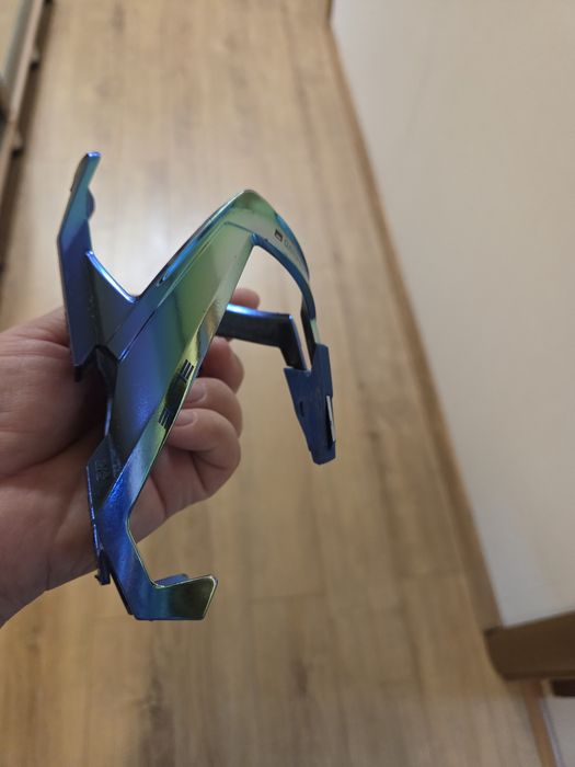 Бутылкодержатель вело