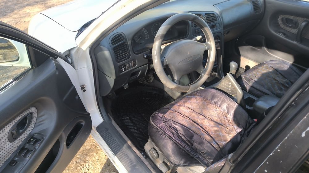 Митсубиси галант