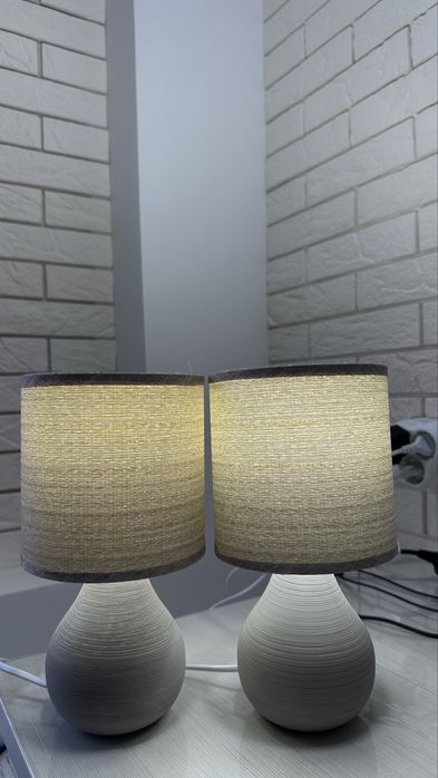 Светильник прикроватный