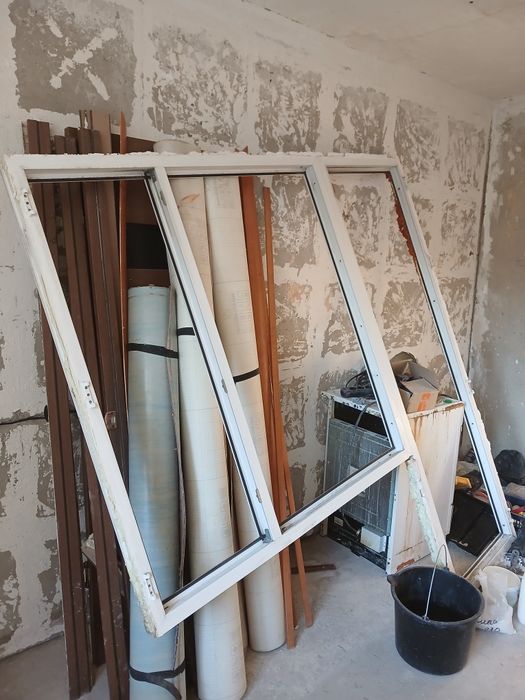 Продам болконный блок пластик