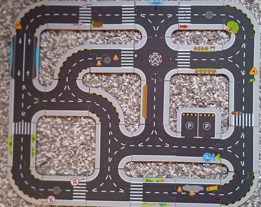 Pista de masinute din lemn