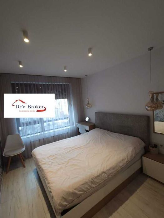 Тристаен апартамент в Манастирски ливади