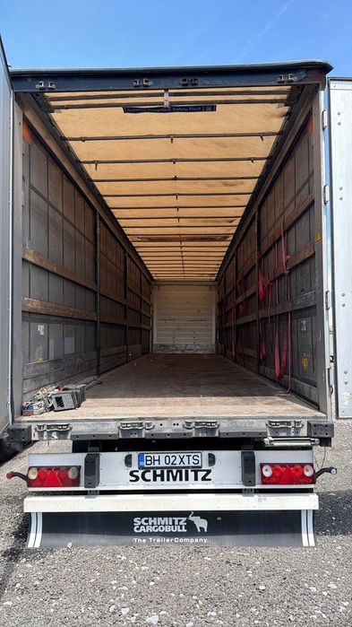Semiremorca Schmitz Prelata