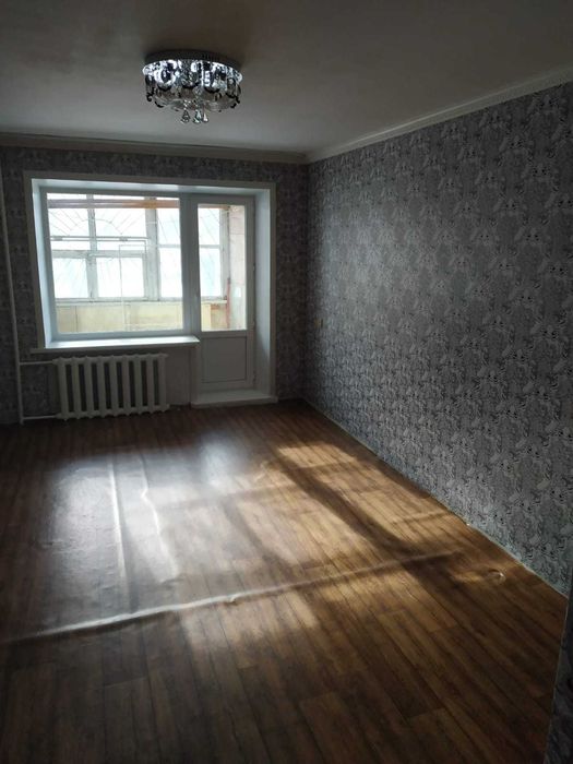 продам двушку рядом с 6 школой