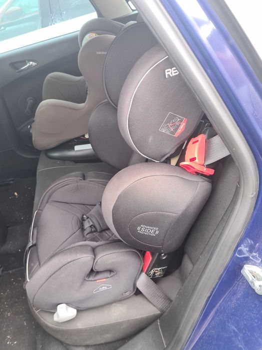 Столче за кола RECARO