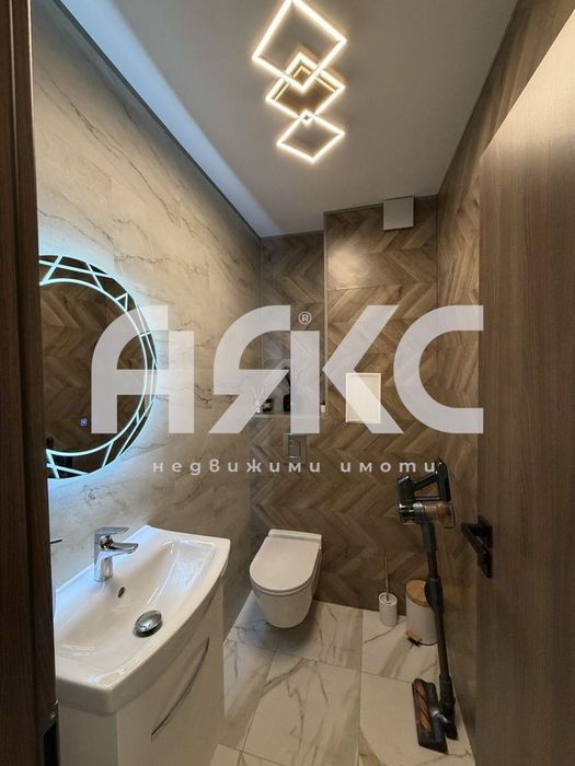 Тристаен обзаведен апартамент в кв. Драгалевци