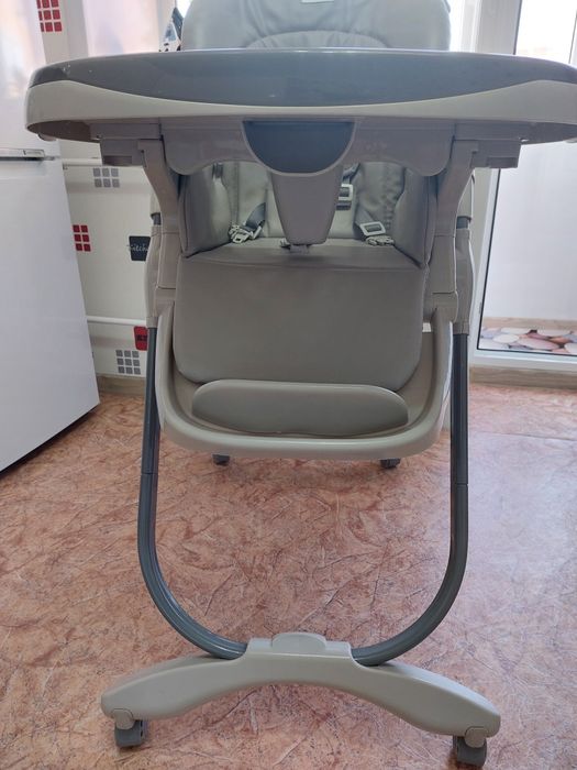 Столик для кормления