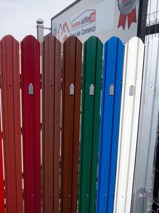 Sipca metalica 1.7m vopsita pe ambele parti + Suruburi