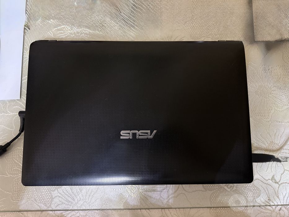 Продаётся ноутбук Asus