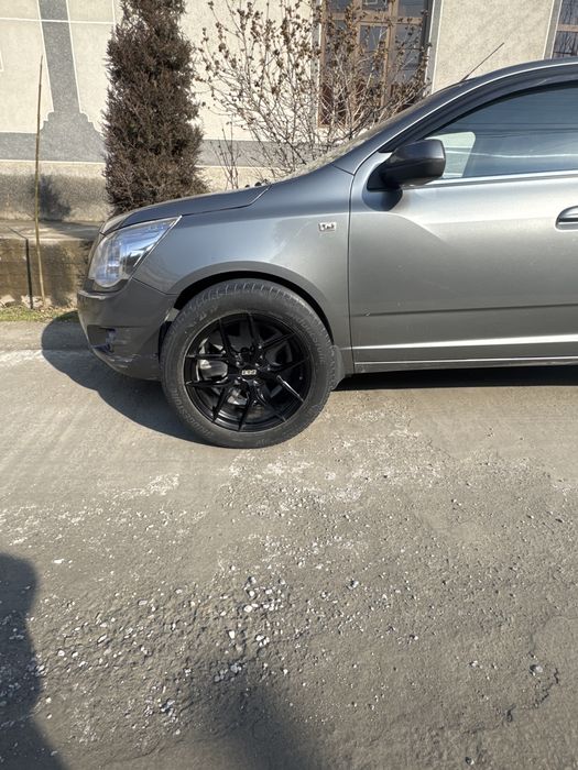 Diska 17 razmer yaxshi xolatda tuliq malumot tel orqali 250 KELISHAMIZ