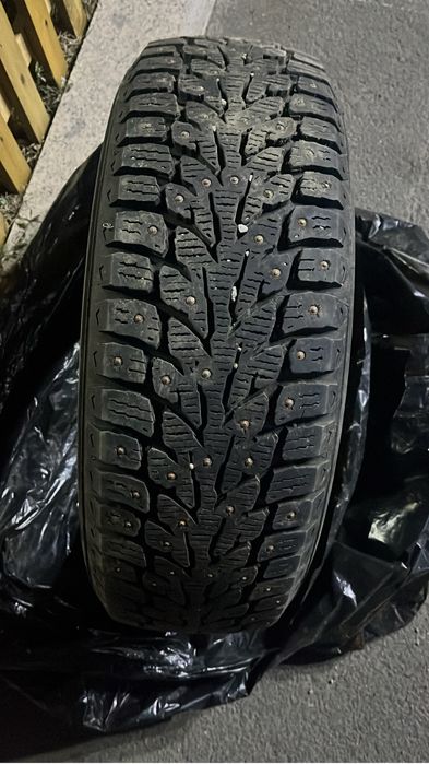 Продам зимние шины