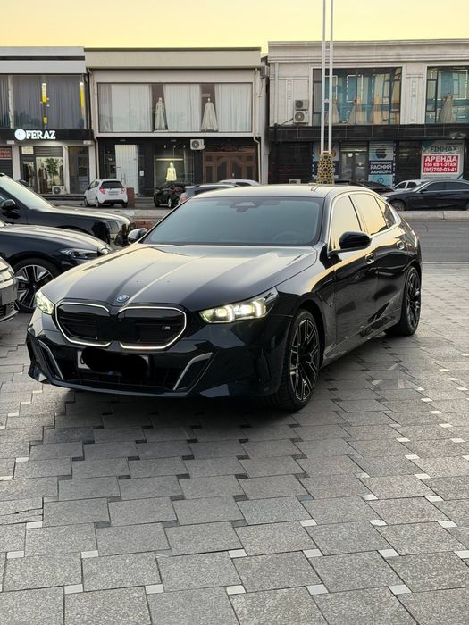 Bmw i5 Edrive40L 713 км Запас хода