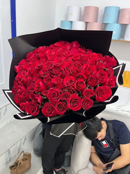 51 роза всего 17000тг!