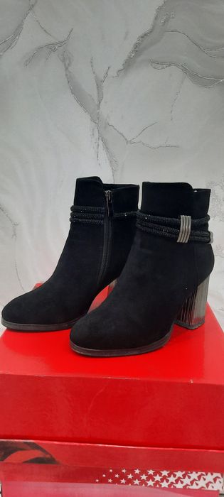 Отдам даром обуви