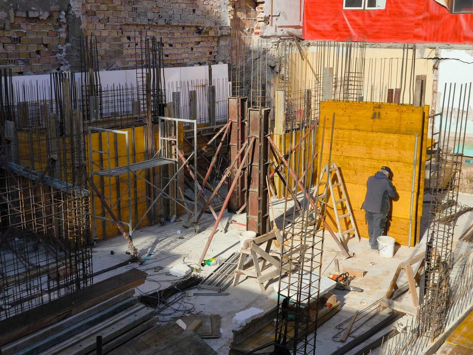 Груб Строеж. Промишлено и жилищно строителство!