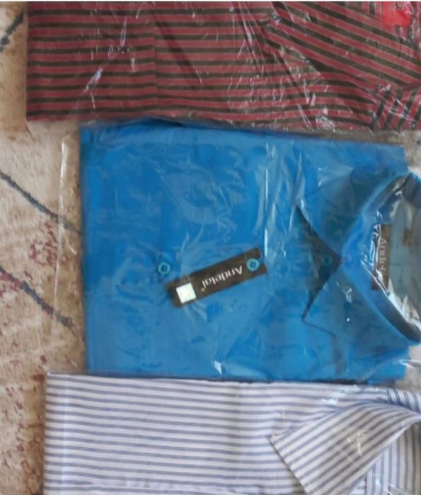 Жилетка  детская одежда продам