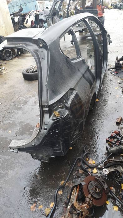 Hyundai Santa Fe 2018 - 2024 Панел Рог Колонки Цяла страница.