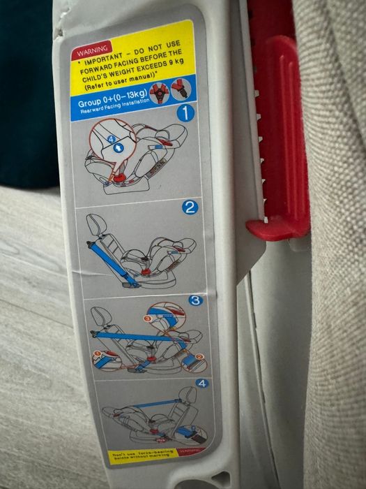 Vand scaun auto pentru copii