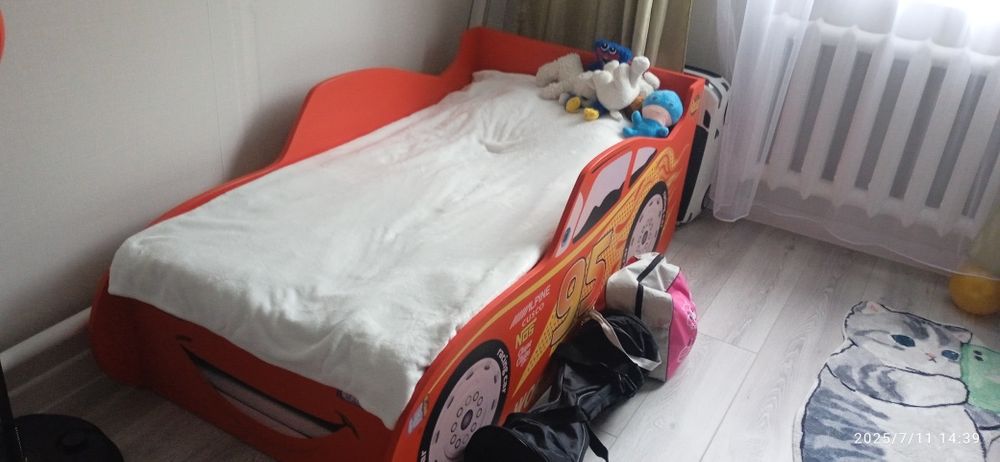 Продам детскую кроватку