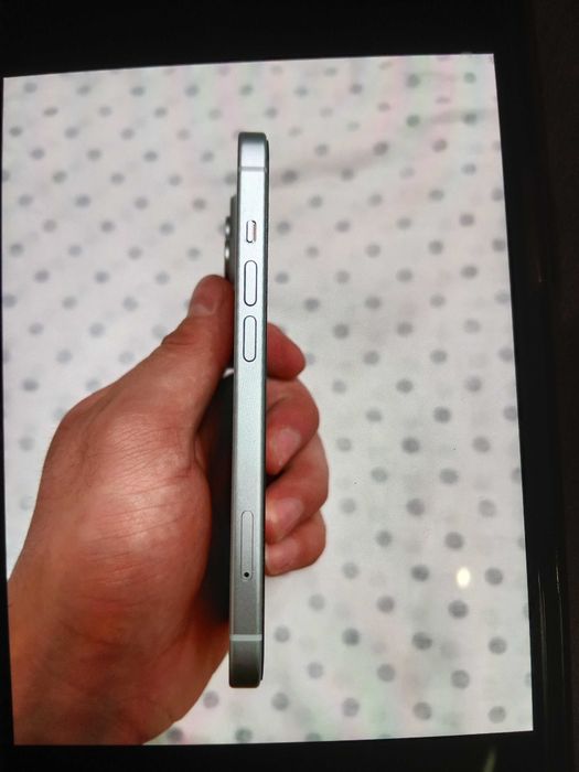 Apple 15 128 gb 100 akm