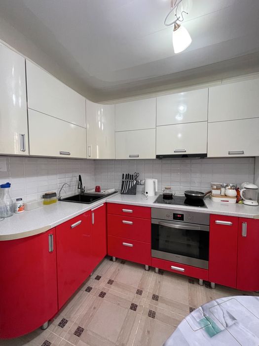 Продам 3-х комнатную квартиру