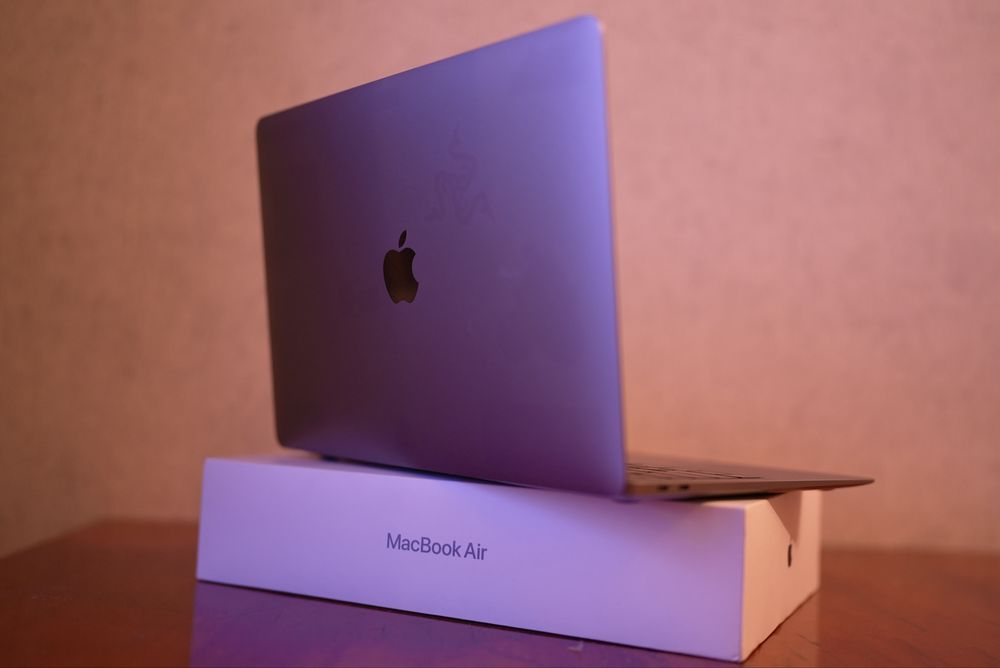 MACBOOK AIR на чипе M1