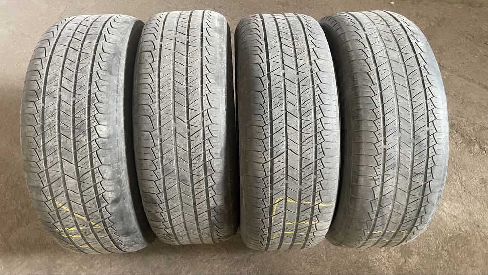 Продам шины 235/65/17