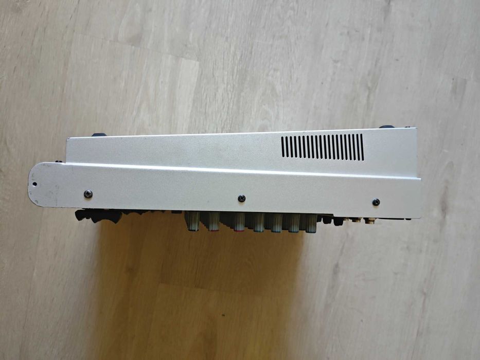 Mixere Alto Lynx Mix124UM si Behringer 1622FX