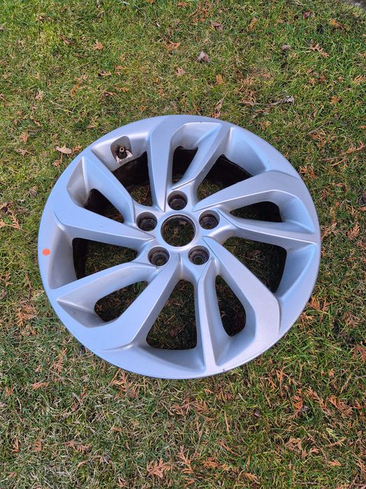 Оригинална джанта за Hyundai 17"х7J , 5х114,3 , ET 51