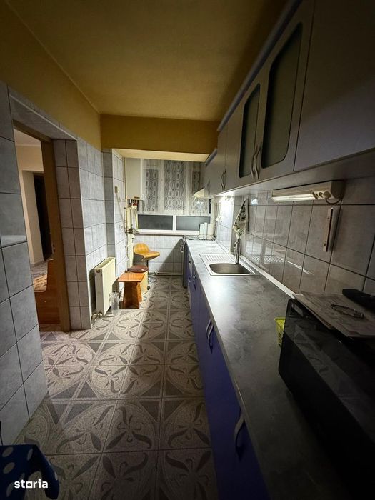 Apartament cu 3 camere decomandate, G. Enescu