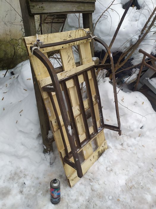 Санки из уголка для грузов