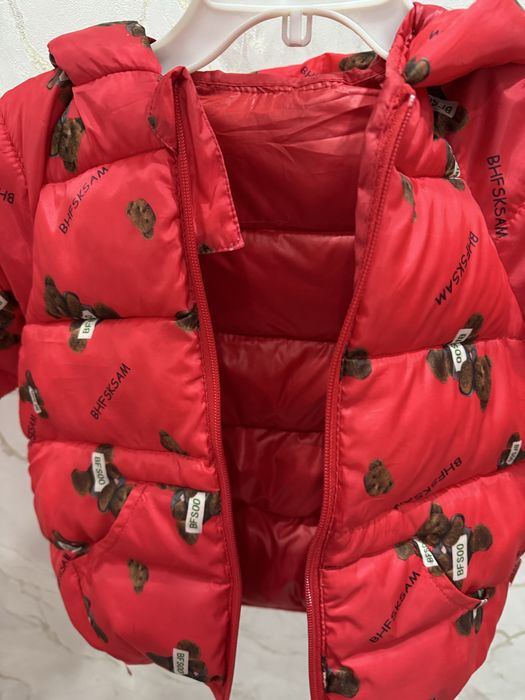 Детская куртка на 1,5 - 2 годика