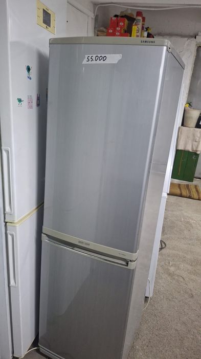 Продам холодильник