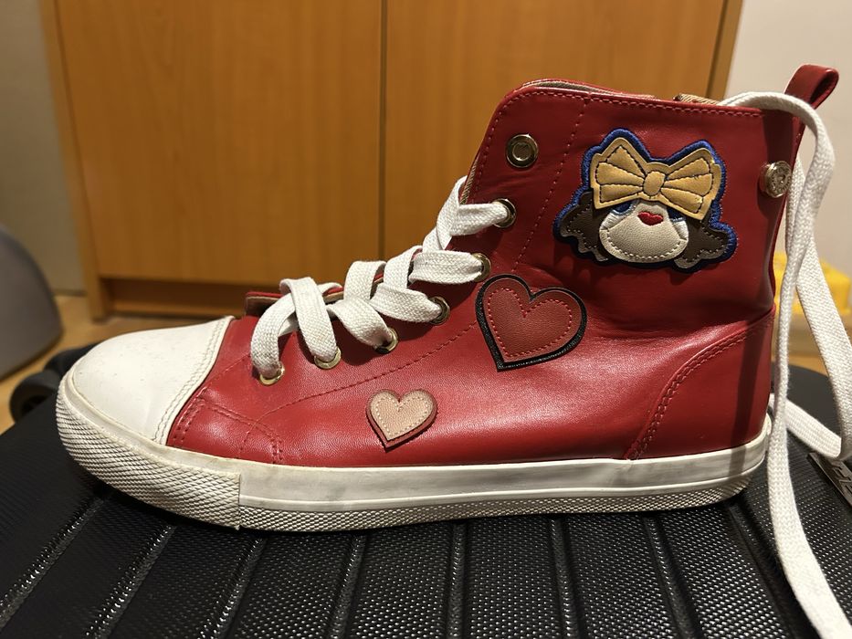 Дамски кецове Moschino