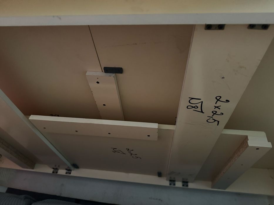 Стол   и   стулья