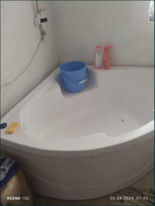 25 sotxlik (Bog' barpo etilgan) uy sotiladi.