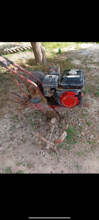 Motoblok sotiladi