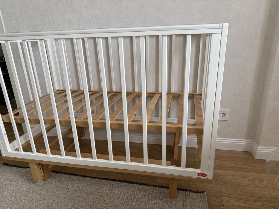 Детская кровать новая