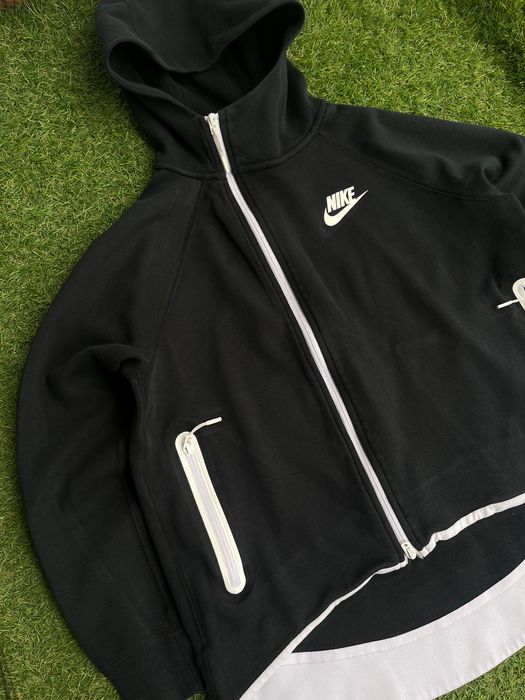 Дамски спортен екип : Nike Fleece Tech M