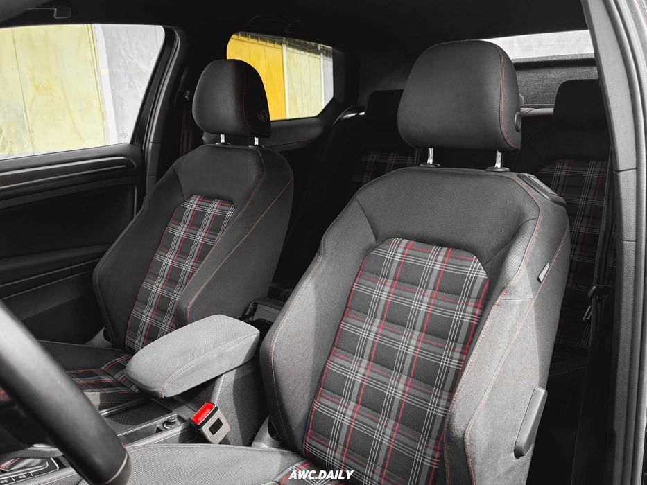 Volkswagen Golf 7.5 GTI Performance Manual