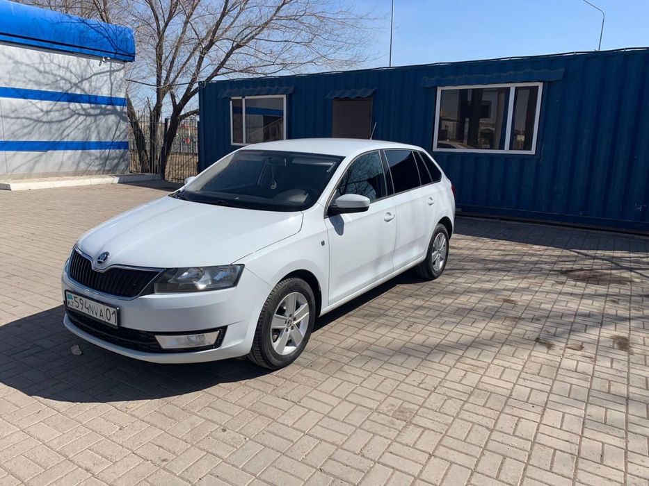 Срочно Продам авто Skoda Rapid